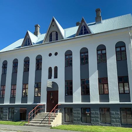 Managisting Guesthouse Isafjordur Екстер'єр фото